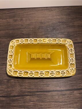 Vintage Mustard Yellow Ashtray 💛 Mid Century Retro MCM Decor Catchall